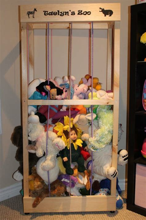 Stuffed animal zoo | Animal baby room, Organization kids, Rustic baby
