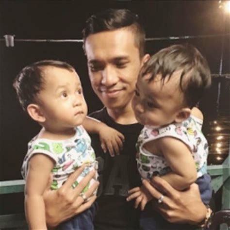 Mag ina mag karibal sa isang etits. Anak Anak Artis Malaysia Tercomel