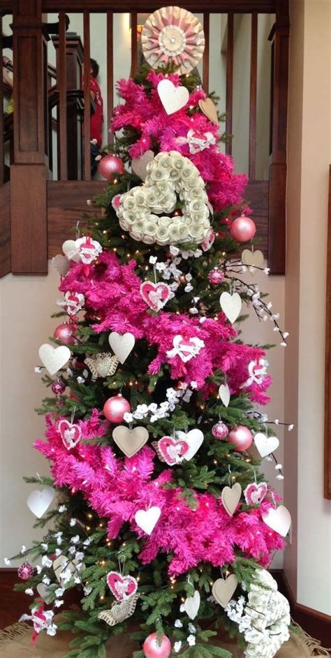 13 Ways To Leave Your Christmas Tree Up All Year Long Diy Valentines