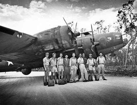 B 17 5th Air Force In Australia 1942 43 World War Photos