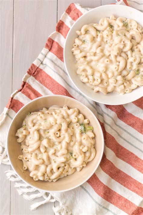 Healthier Mac And Cheese And The Truth About Cheese Happily The Hicks Recipe Healthy Mac N