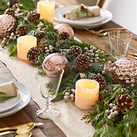 13 Charming Fresh Green Christmas Decor Table Ideas 06