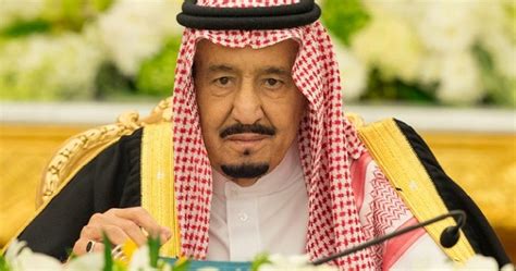 الابن الأكبر للأمير بندر بن عبد العزيز آل سعود كان أميراً لمنطقة القصيم سابقاً ويشغل حالياً منصب أمير منطقة الرياض ويحمل عضوية هيئة البيعة والتي تعنى باختيار الملك وولي العهد وتنظيم انتقال السلطة. خالد بن فيصل بن عبد العزيز آل سعود - Images Gallery