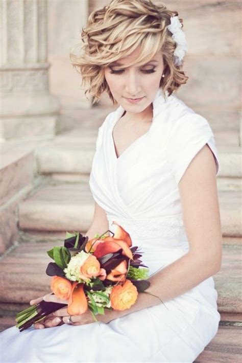 Love Short Wedding Hairstyles Wanna Give Your Hair A New Look Short Wedding Hairstyles Is A