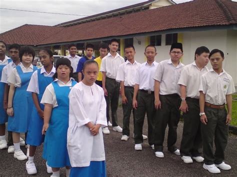 Taman universiti is a university town near johor bahru city in malaysia. PENDIDIKAN KHAS SMK TAMAN UNIVERSITI 2: PENDIDIKAN KHAS ...