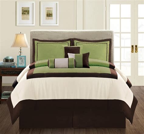 Green And Brown Bedding
