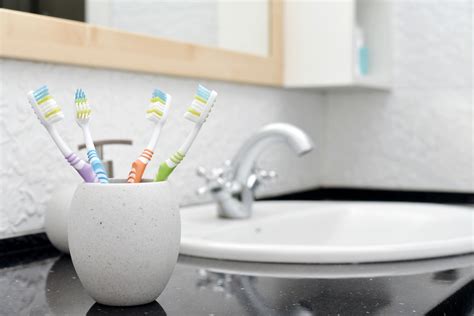 Direct From The Dentist Tips For Caring For Your Toothbrush Dr Rebecca Rath Dmd Billings