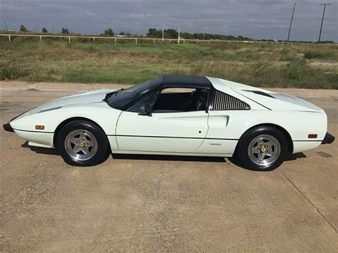 But ads are also how we keep the garage doors open and the lights on here at autoblog. FERRARI 308 GTS/i coupé Blanc occasion - 55 640 € - 60 164 km - vente de voiture d'occasion ...