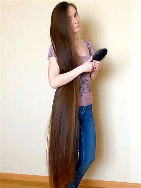 Video A New Real Life Rapunzel Realrapunzels Sexy Long Hair Long