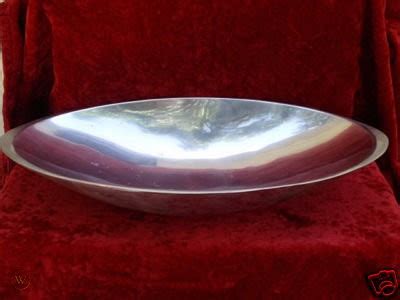 Fill with seasonal produce and watch the fruit colors pop against the wood. Vintage Nambe 503 Silver Alloy Fruit Bowl LARGE | #42512537