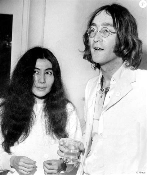 John Lennon Et Yoko Ono à Londres En 1968 Purepeople