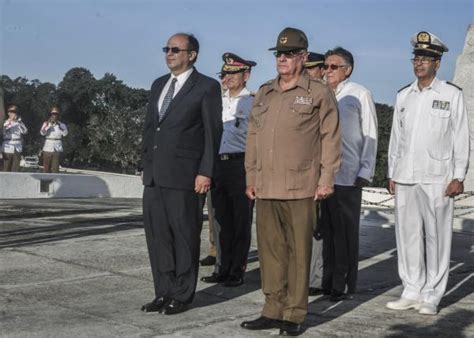#envivo ibmetro presenta la hora oficial del estado plurinacional de bolivia. Ministro de Defensa de Bolivia de visita oficial en Cuba