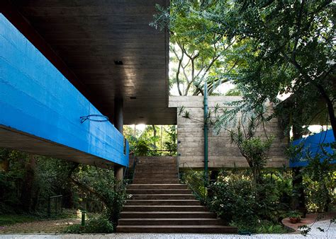 Paulo mendes da rocha 'was hospitalized in são paulo due to lung cancer and passed away at dawn on sunday, may 23, 2021.' born in vitória, brazil in 1928, paulo mendes da rocha received international acclaim for his significant contribution to architecture. Paulo Mendes da Rocha wins 2016 Praemium Imperiale Prize