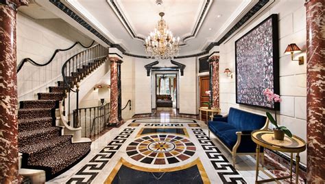 Rent Gianni Versaces Former New York City Penthouse Robb Report
