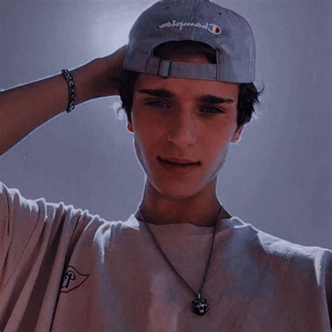 Josh that's for 4 year olds, we are 9 years old. in which macy hall, bryce hall's little sister, meets a taken josh richards via omegle. Josh Richards (@joshrichards) Official TikTok | Watch Josh ...