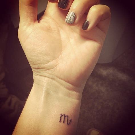 Maybe you would like to learn more about one of these? 46 Small Tattoos Designs for Women - Tiny Tattoos for ...