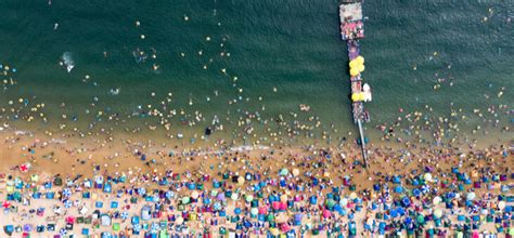 The World S Most Crowded Beaches YourLifeChoices