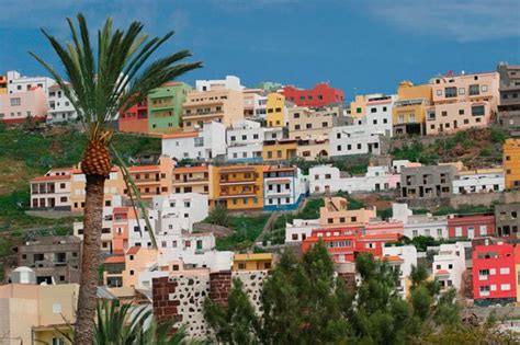 Een zonvakantie op de canarische eilanden boek je bij tui het hele jaar door, want dat de zon schijnt is één ding wat zeker is! Canarische Eilanden vakantie 2020 - Goedkope vakantie ...