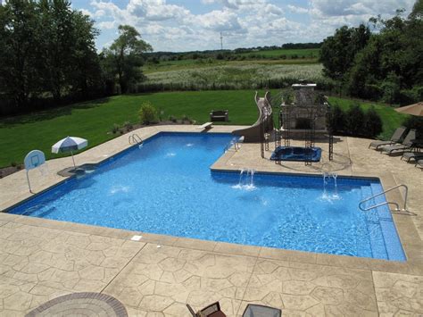 Custom L Shaped Pool Designed By Aqua Pools And Built In Orland Park