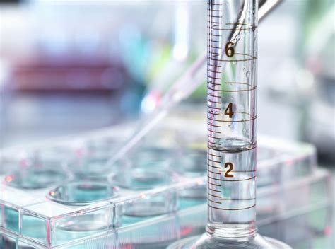 What are the elements of a volumetric analysis? How to Use a Volumetric Flask