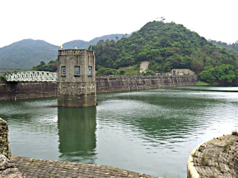 Ming dynasty secret agent ling ling ling (000) is assigned to investigate a drug poisoning involving a performance enhancing drug in the brothel, ying chun kwok. Jubilee Reservoir 銀禧水塘, Tsuen Wan, New Territories, Hong K ...