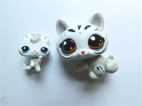 Littlest Pet Shop White Tiger Mom And Baby Set 3585 3586 Please Read
