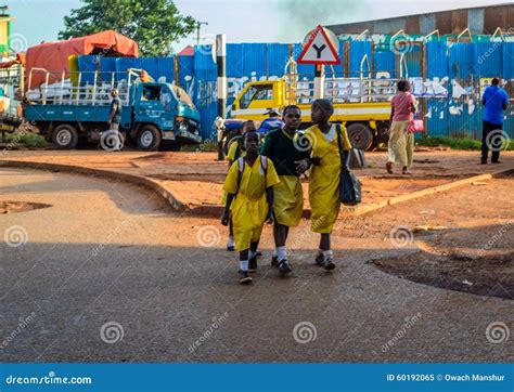 School Children Editorial Image Image Of Crossing Kids 60192065