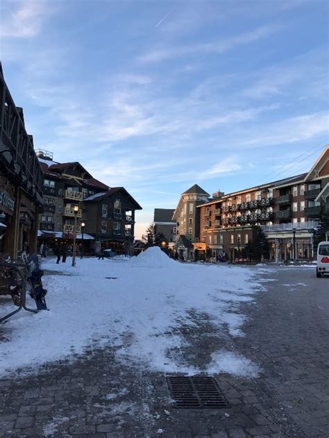 The 14 hotels that lie within 2 miles (3 kilometers) of snowshoe mountain are excellent for those who are a bit short on time. Snowshoe 2020: Best of Snowshoe, WV Tourism - Tripadvisor