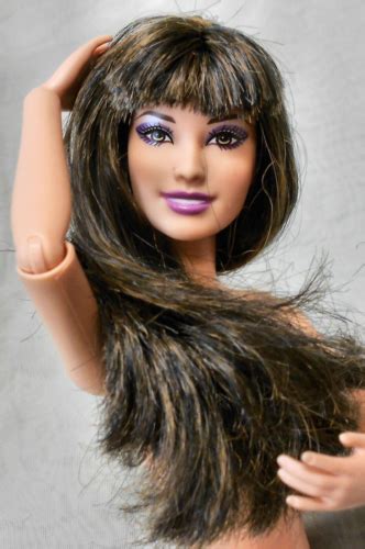 Mattel Barbie Fashionistas Sassy Raquelle Model Pose Articulated