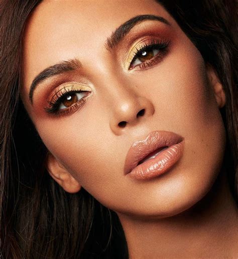 Kim Kardashian KKW Beauty X Mario Collab Photoshoot 2018 05 GotCeleb