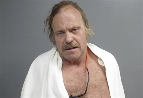 Police arrest New Hampshire man after day-long standoff | AP News