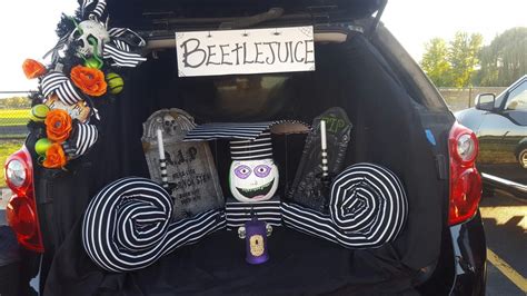 Here are 5 rad 80's costumes including teen wolf, top gun, lloyd dobbler, marty mcfly and the goonies! Beetlejuice Trunk or Treat #Beetlejuice #TrunkorTreat # ...