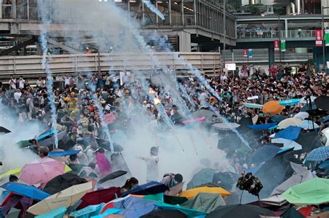 Hong Kong Police Try And Fail To Clear Protesters With Tear Gas The