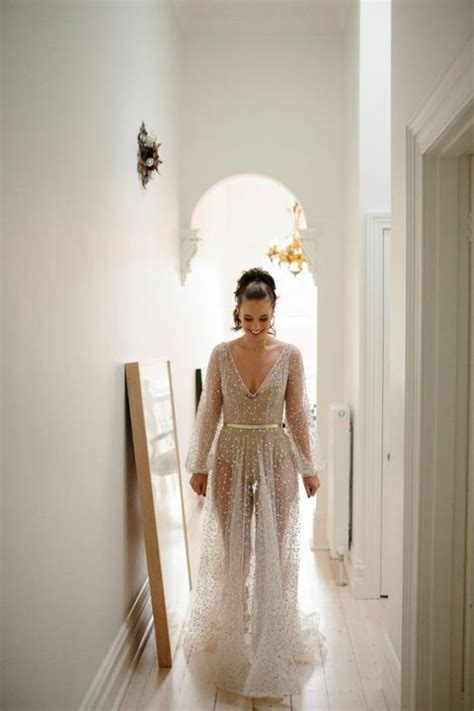 76 Naked Wedding Dresses For Daring Brides Weddingomania