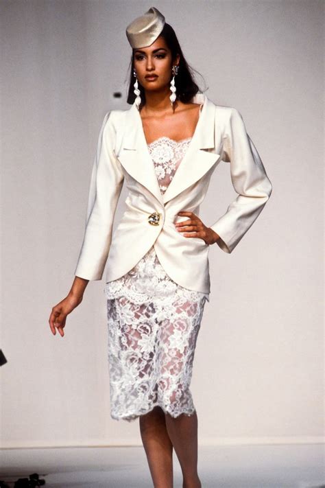 Emanuel Ungaro Haute Couture Ss 1991 Couture Fashion Ungaro
