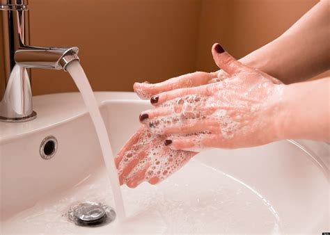 How do i wash my hands properly? Proper Hand-Washing: Only 5 Percent Of Us Do It Right ...