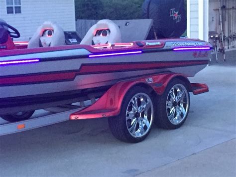 Authorized dealer · free returns · authorized dealer rub rail lights - Bass Cat Boats