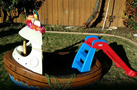 Step 2 Tugboat I Repainted Outdoor Fun For Kids Kids Sandbox