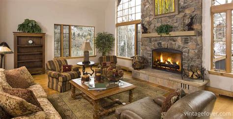 44 Cozy Living Rooms And Cabins With Beautiful Stone Fireplaces