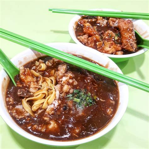 A hawker centre capacity indicator to let them know when the busiest times are and when to avoid it. 10 Amoy Street Food Centre Stalls To Visit When You're In ...