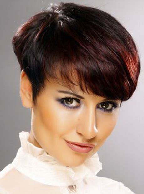 Short wedge haircut pictures