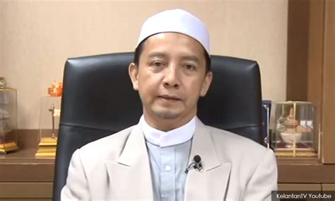 Kali ini raihan kembali menampilkan bakat mereka dalam dunia acting, pada 2000 raihan bermain dalam sebuah film bertemakan dunia islam dan salah seorang ahli utama yakni abang nazrey johani meninggalkan raihan nasyid, dengan alasan untuk berdakwah secara solo di kampung. Bekas adun PAS Kelaboran meninggal dunia di Makkah - Minda ...