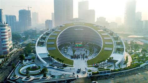 Highlights viettel vs hà nội trung vệ tuyển việt nam tung cú sút 1 chạm cháy lưới viettel. Đường cong tinh tế trong thiết kế trụ sở mới của Viettel ...