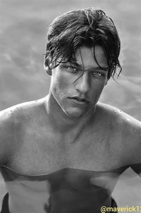 You might have seen him in photos with his father and the rest of the fam, but here is what else we know about him. Jacob Bongiovi | Jon bon jovi, Bon jovi always, Bon jovi
