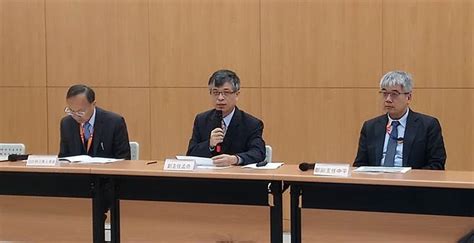 这 些 社 会 问 题 大 家 都 很 关 心 。 這 些 社 會 問 題 大 家 都 很 關 心 。 學測社會跨科整合考題難 考驗學生作答耐心 - 中時電子報
