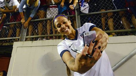 Sydney Leroux Heads Back To Seattle After Reign Swing Trade With Boston
