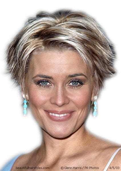 Coloring short hair with highlights is the easiest way to make it edgy and interesting. Pin on Cute Hair