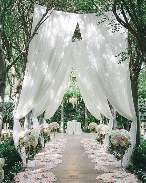 See more ideas about wedding, unusual weddings, wedding decorations. New Outdoor Decoration Ideas #weddingideas | Nice Wedding ...