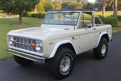 1969 Ford Bronco -- Auction in Charlotte, NC this weekend....good thing I'm nowhere near home or