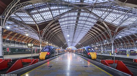 Glorious Photographs Reveal Stunning Views Of Londons Greatest Train